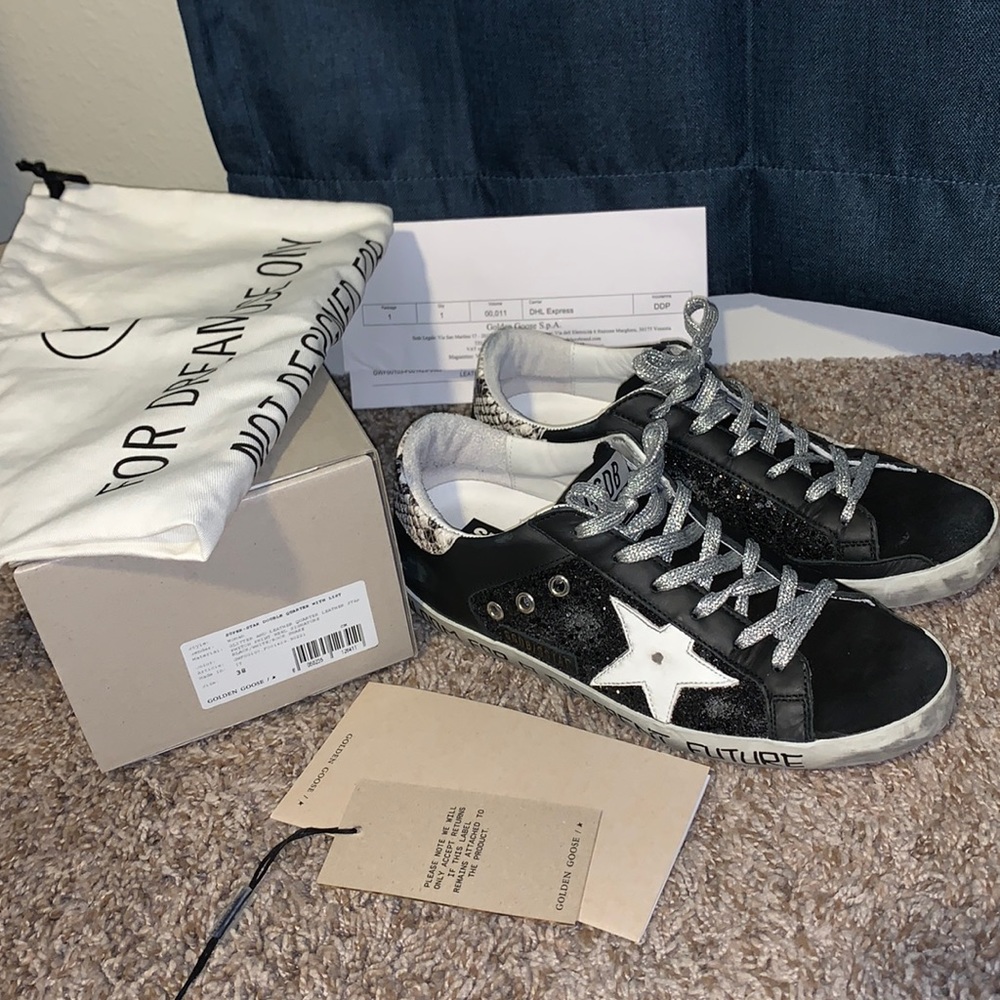 Golden Goose Sneakers